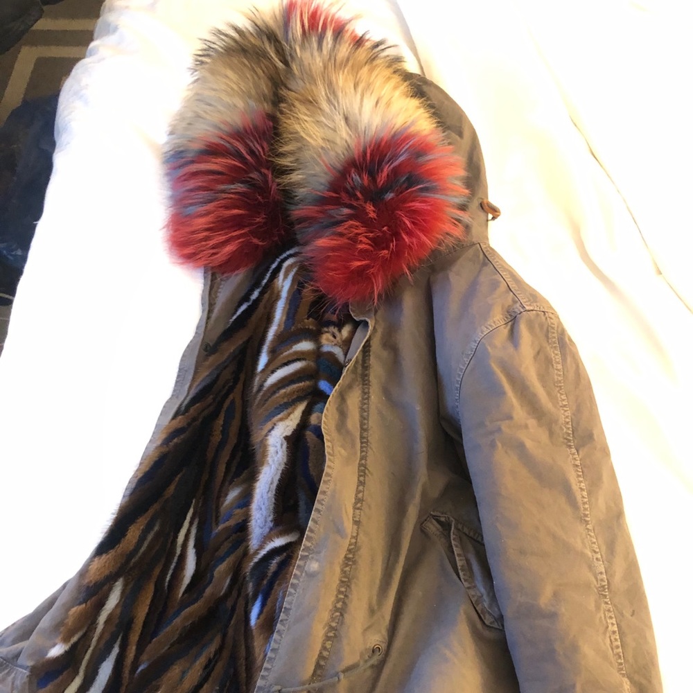 Mr&Mrs Jazzy Parka. Mink lining. Raccoon fur hood.